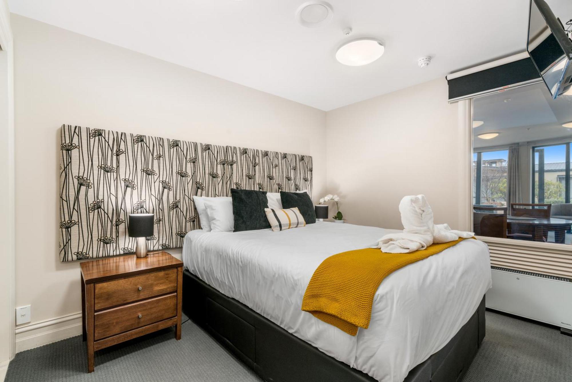 The Beacon - 2 Bedroom Town Center Apartment كوينستاون المظهر الخارجي الصورة